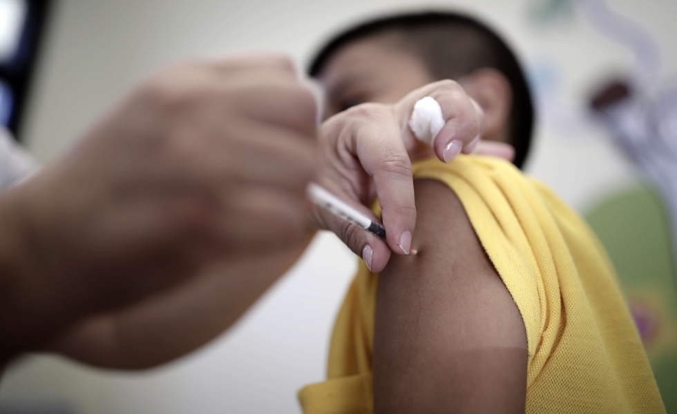 Costa Rica espera terminar vacunación de niños en el primer semestre
