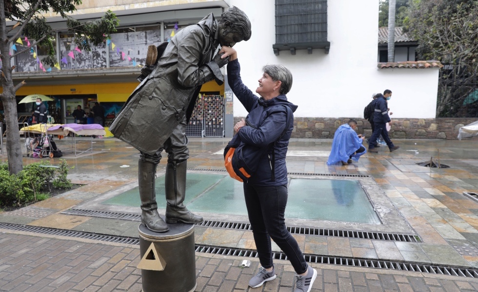 Bogotá estatua humana