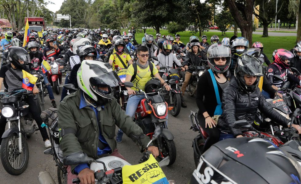 Motociclistas protestan en Bogotá