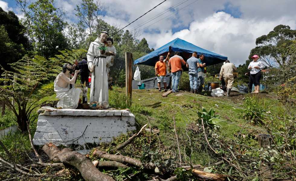 Emergencias por lluvias en La Calera - Foto: EFE