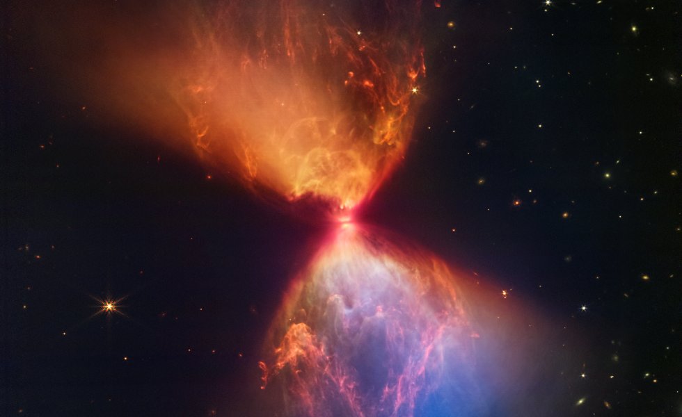 Telescopio James Webb capta la formación de una estrella