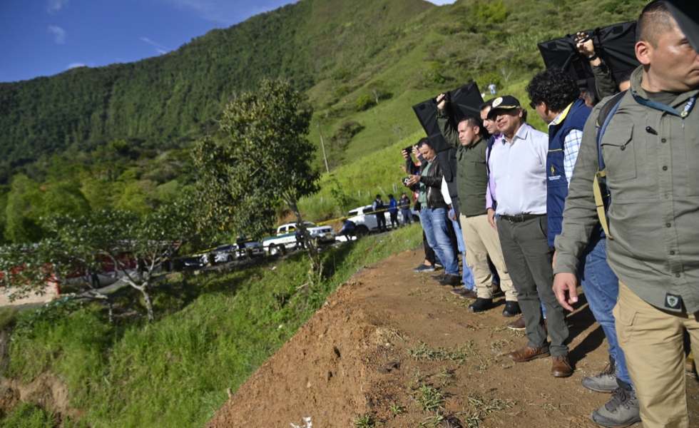 Petro visita derrumbe rosas cauca