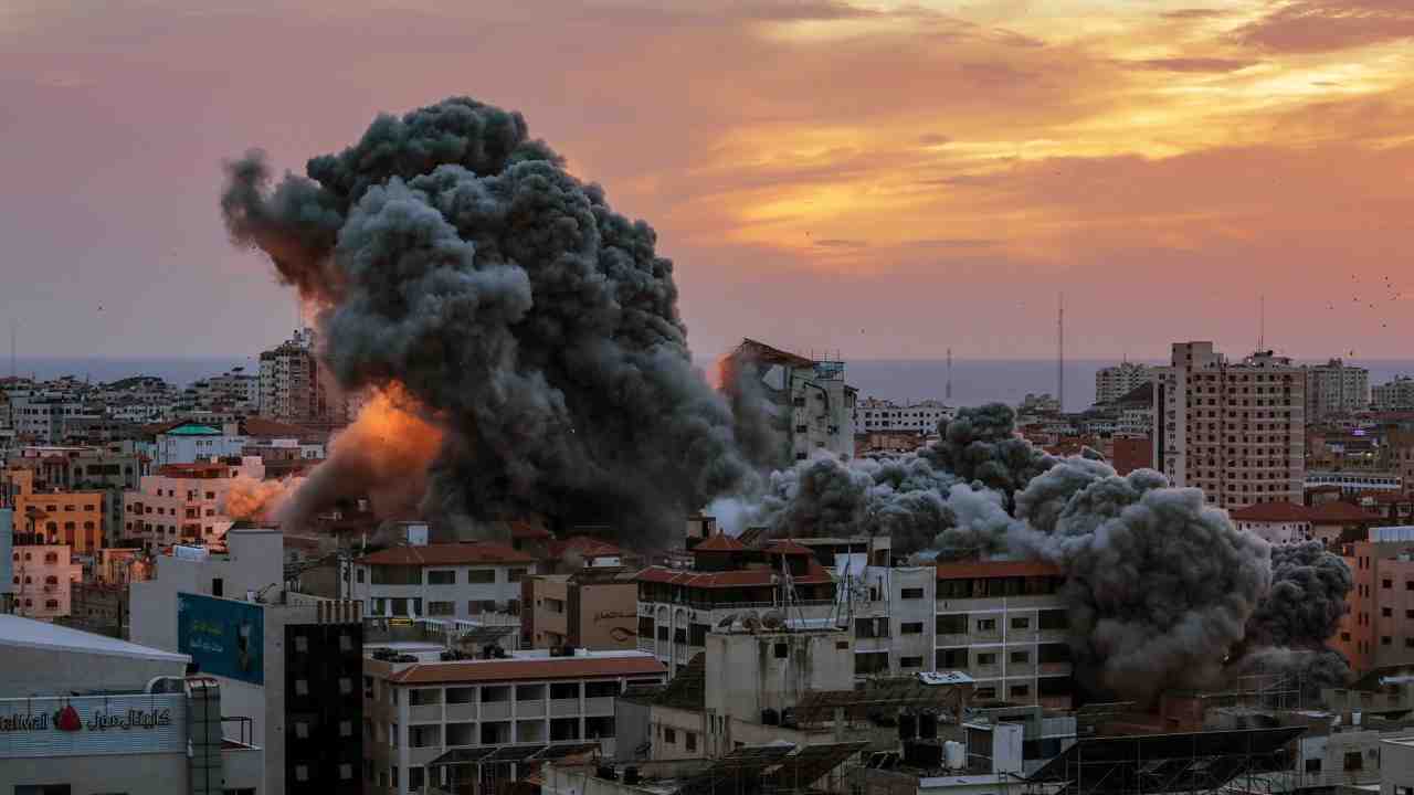 Israel ataca Gaza