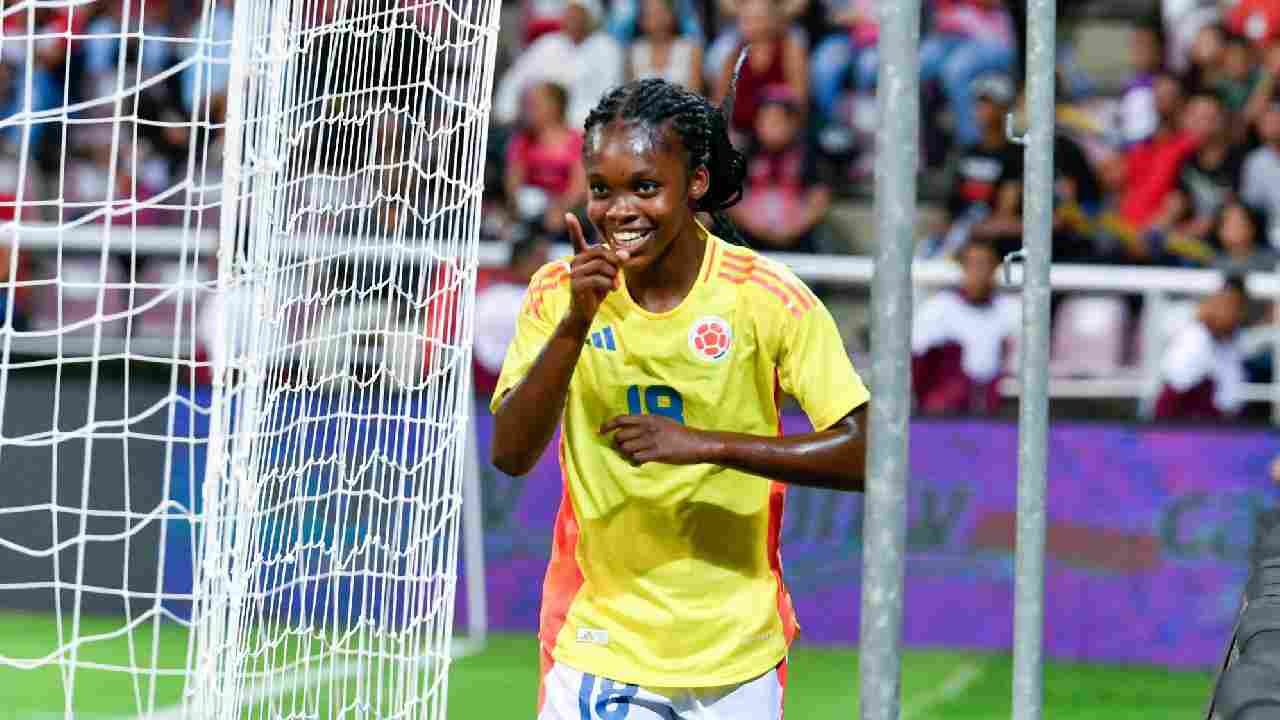 Con doblete de Linda Caicedo Colombia le gana a Venezuela