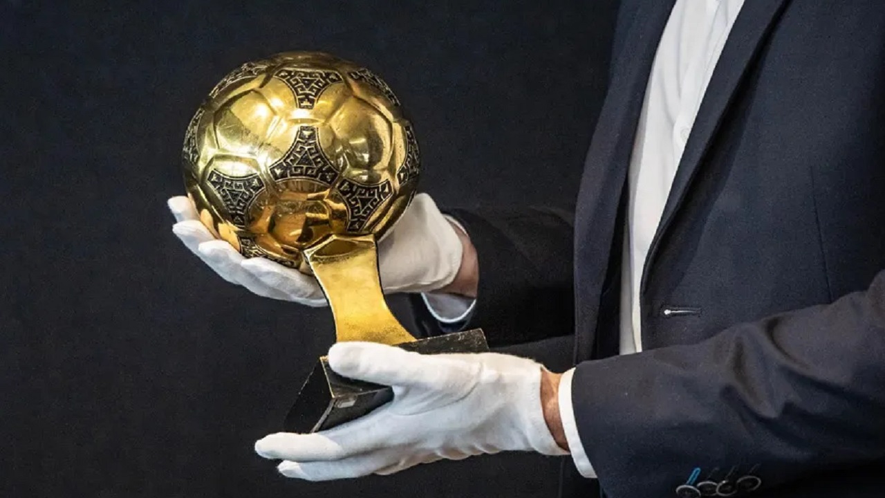 balon de oro maradona