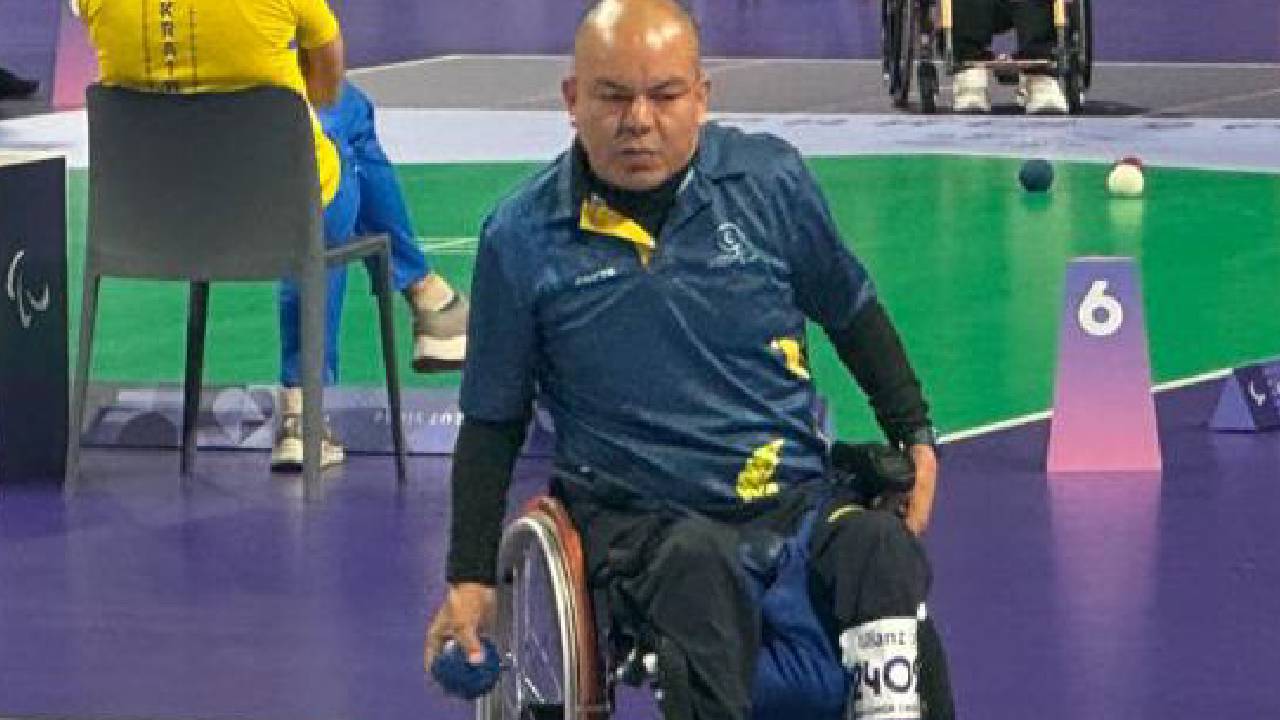 Edilson Chica en gana medella de plata en Boccia en los Juegos Paralímpicos